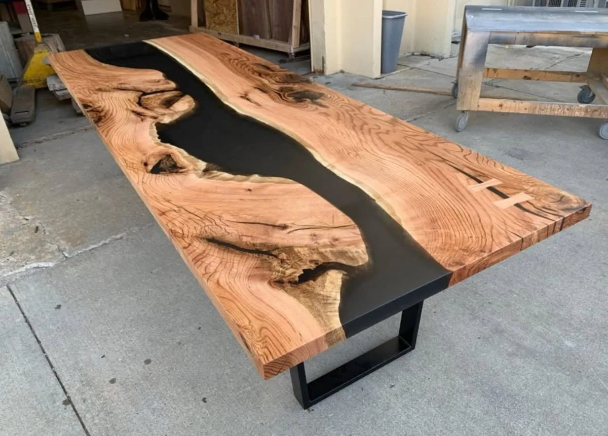 Black River Table finishing
